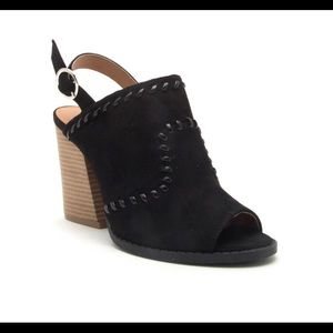 NIB Qupid Stacked Heel Buckle Booties in Black